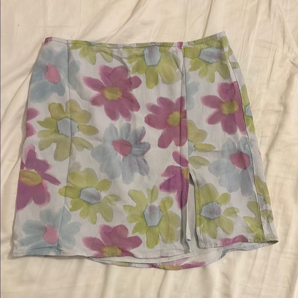 Aritzia Sunday Best Floral Mini Skirt with slit
